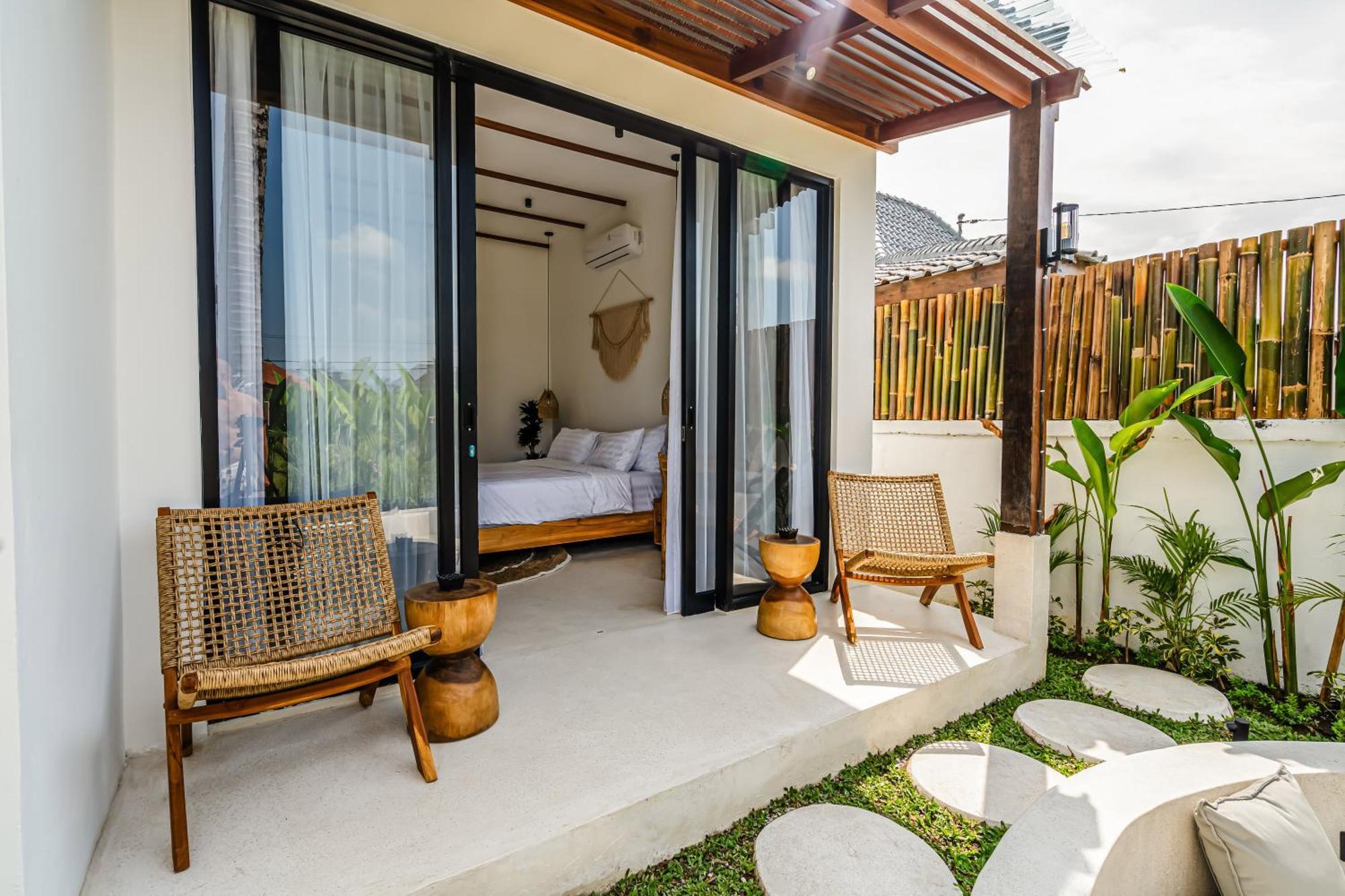 Berapi Villa By Evdekimi Ubud エクステリア 写真