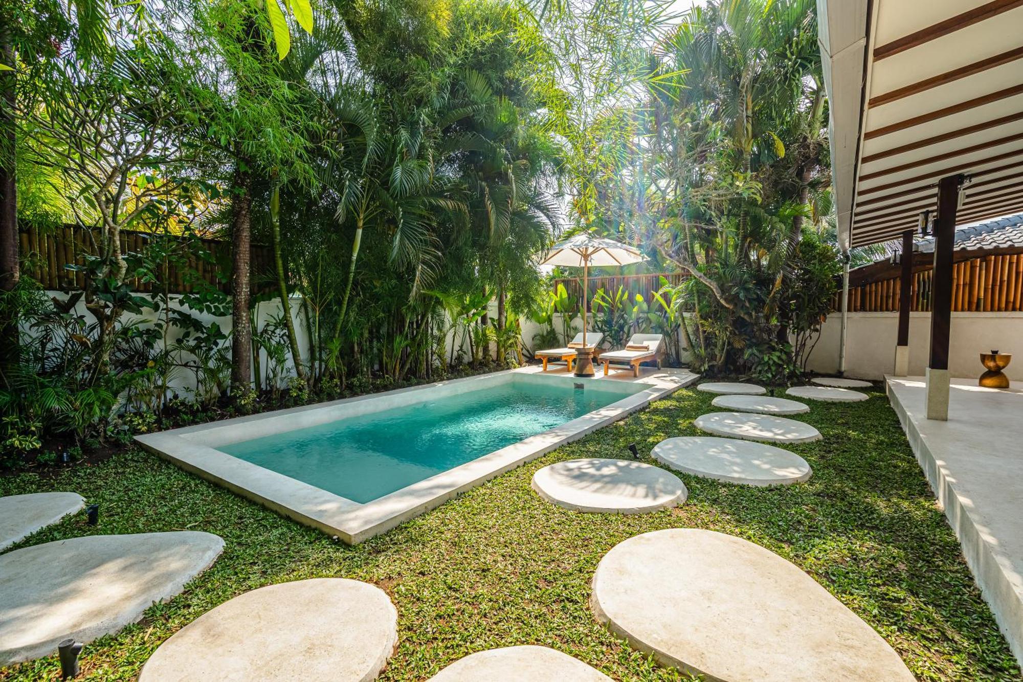Berapi Villa By Evdekimi Ubud エクステリア 写真