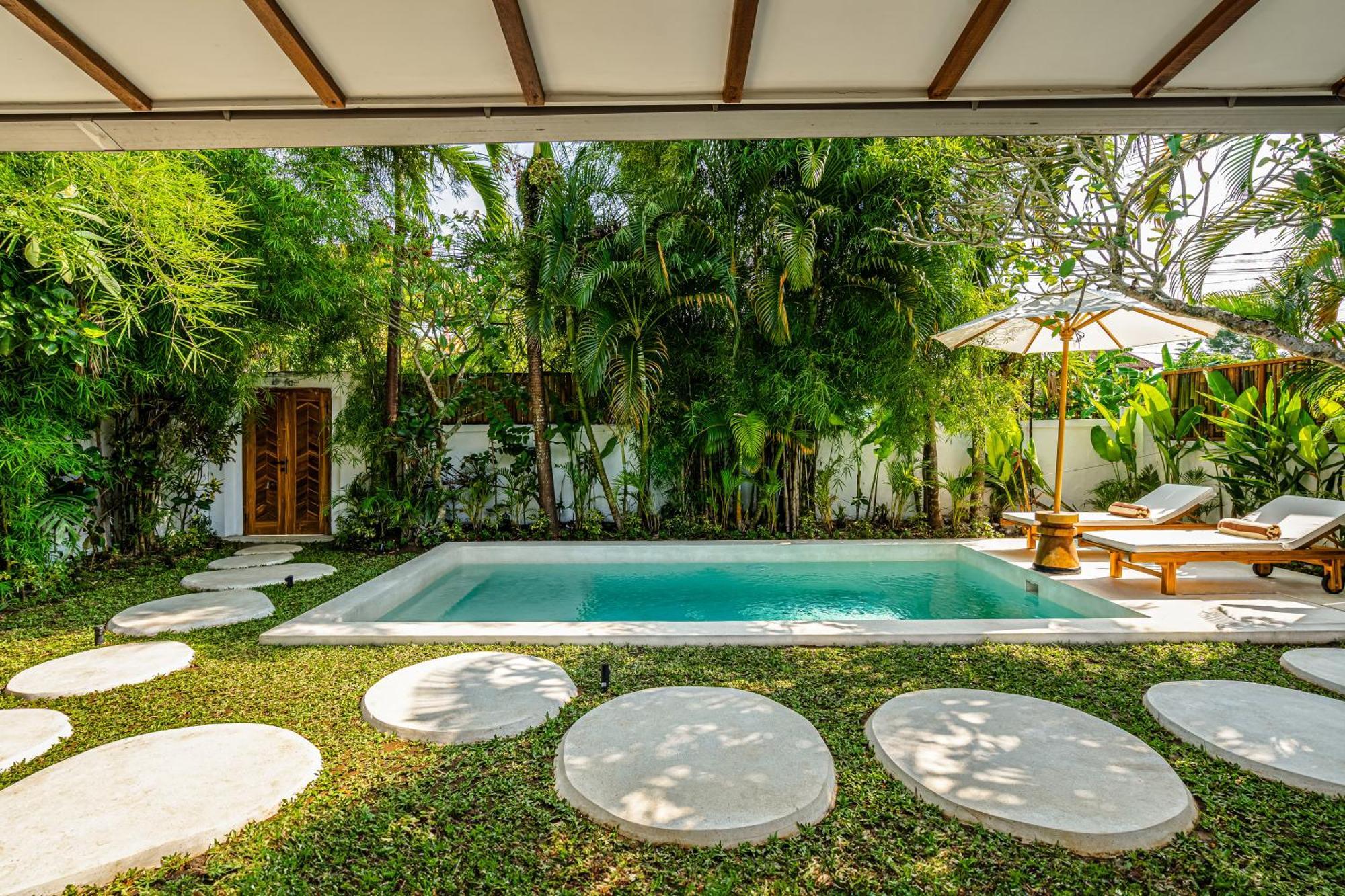 Berapi Villa By Evdekimi Ubud エクステリア 写真